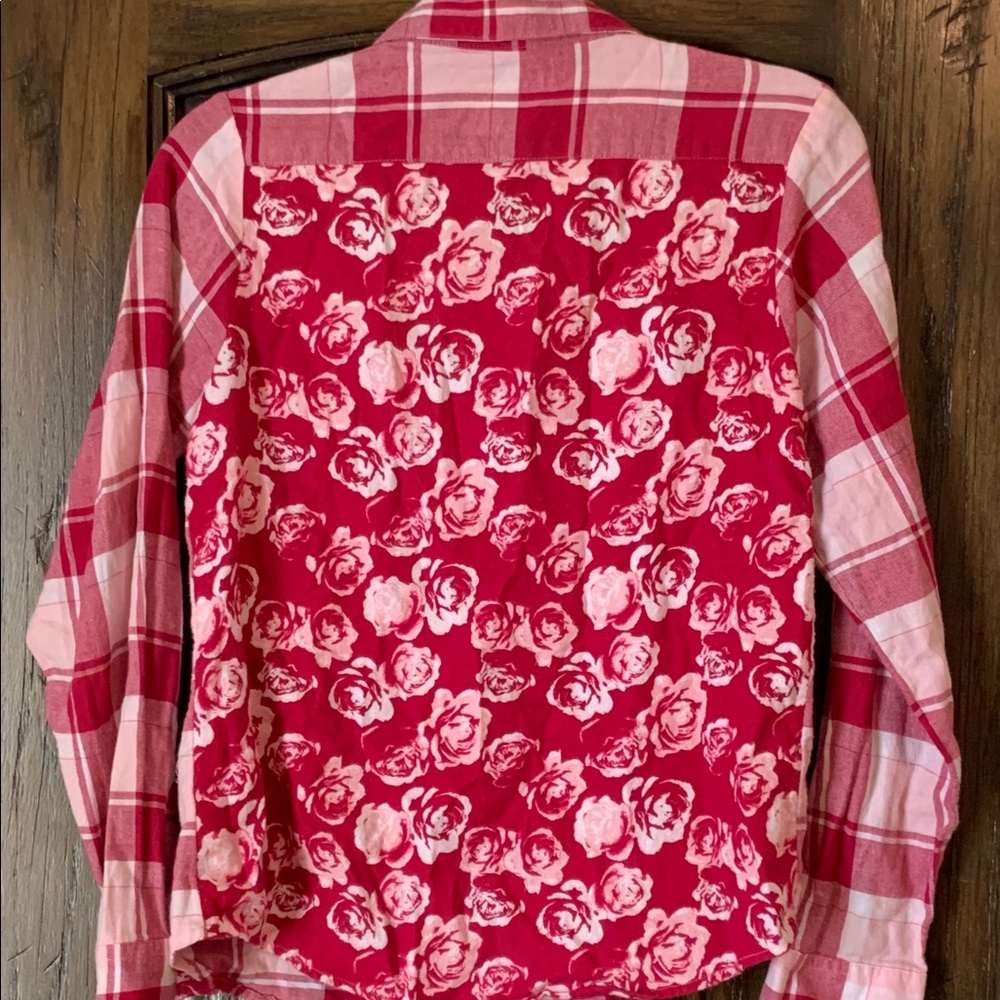 Girls plaid top